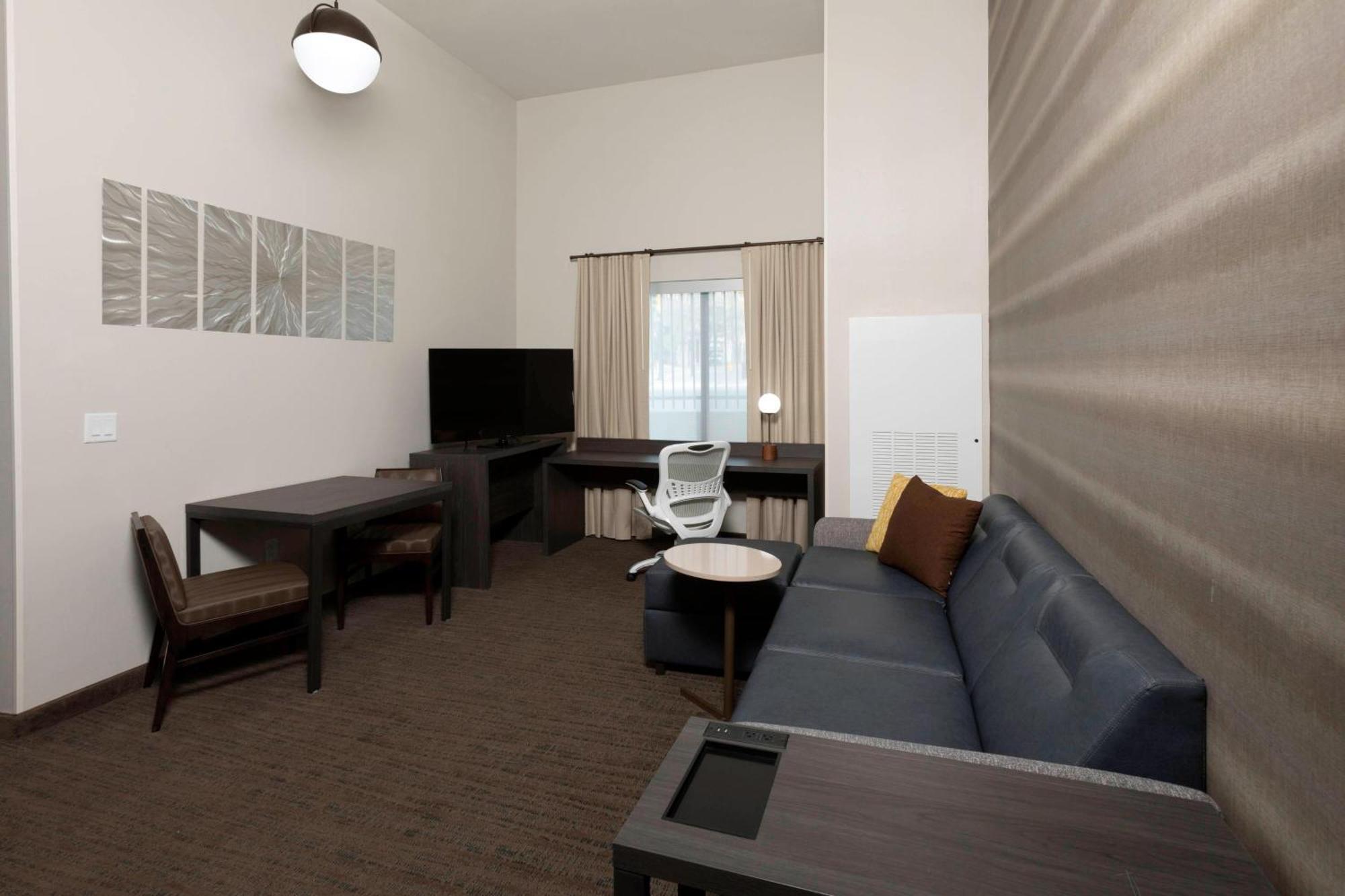 Residence Inn By Marriott Tulsa Downtown Exteriér fotografie